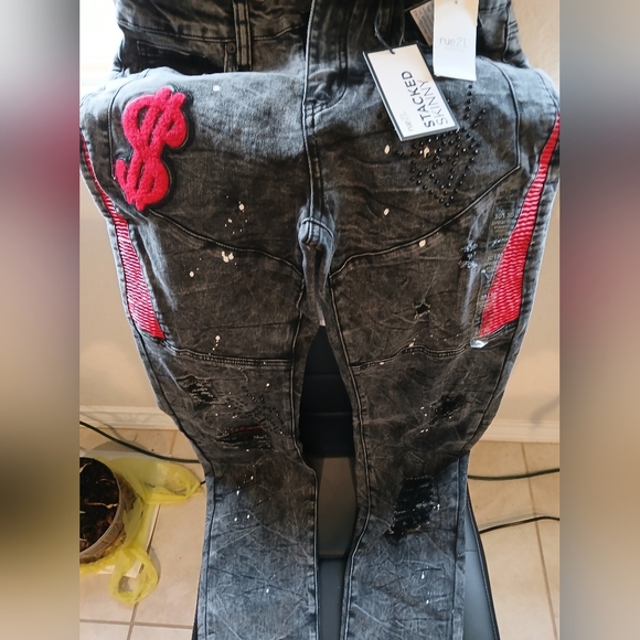 Mens Rue 21 Black and Red Jeans - Picture 1 of 5